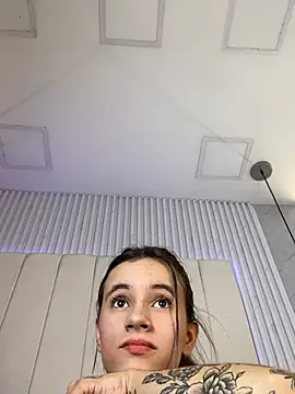 JuliaColemann 라이브 XXX 채팅