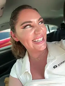 lovely_beast's Webcam Show