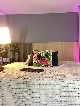 Atenea_Clerk Live XXX Chat