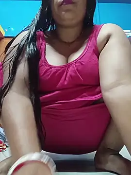 reya743のライブXXXチャット