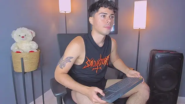 Soft_Temptationxx Webcam-Show