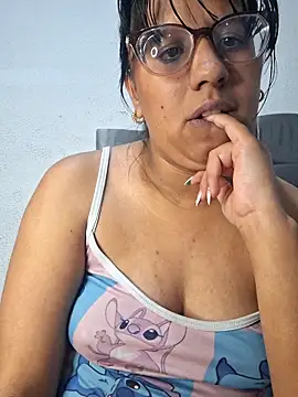 ZaidaWet Chat XXX live