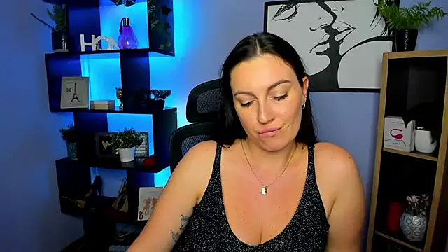 Онлайн чат XXX FUN_AMI