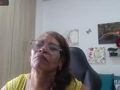 Show Webcam de BustyMilf_