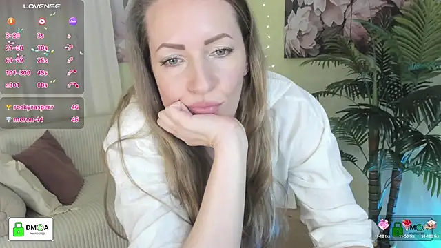 Онлайн чат XXX Queenymel