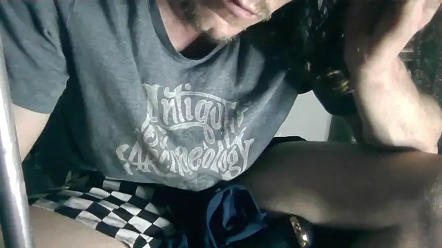 Chat XXX ao vivo de Dogz_n_daugthers