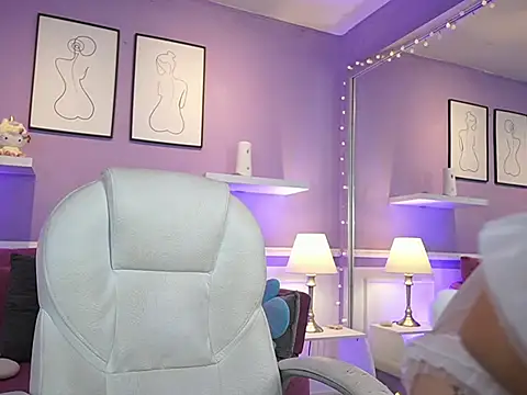 Chatroom XXX en direct de DahliaGrey