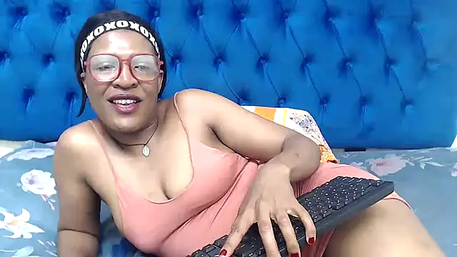 دردشة SpicyQueenxxxx الجنسية المباشرة