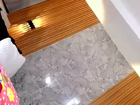 MiaFuckingWill Live XXX-chat