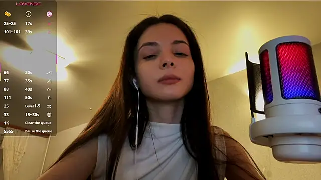 Mikytiki: απευθείας συνομιλία ΧΧΧ