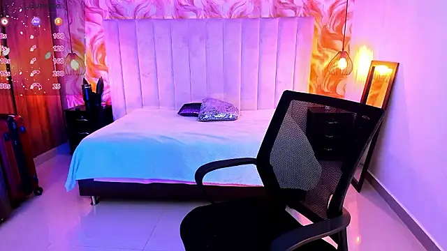 miichael_black's Live XXX Chat