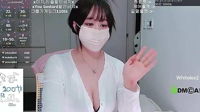 whitelee2: онлайн-секс-чат