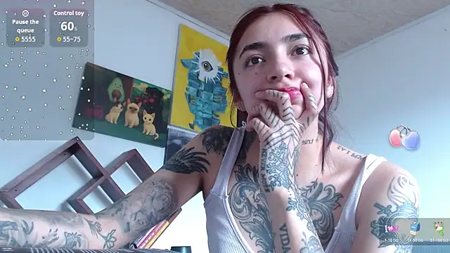 ZoeBakers_'s Live XXX Chat