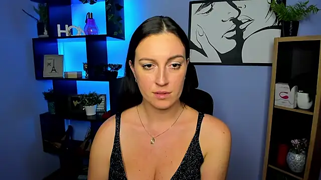 FUN_AMI Adlı Modelin Canlı XXX Sohbeti