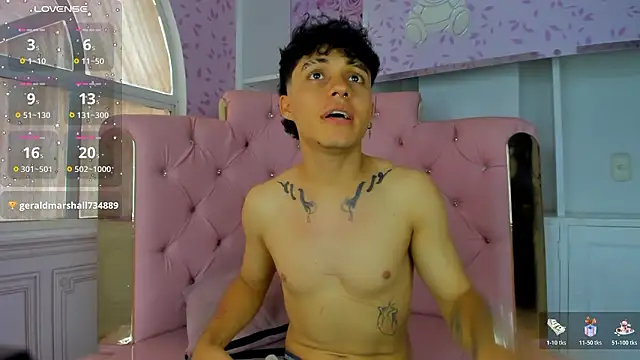 Dani_rivassのライブXXXチャット