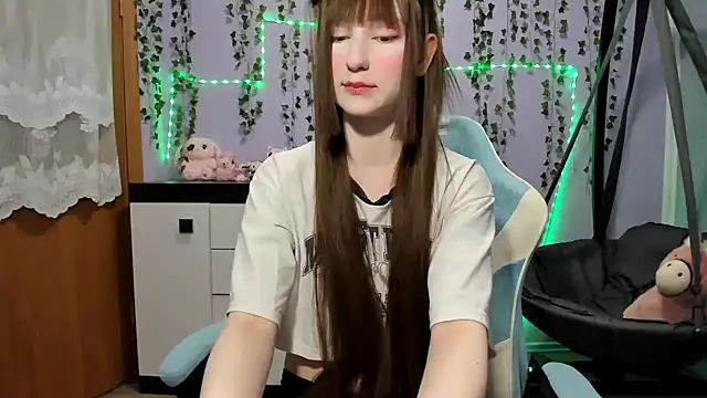 Yoonhee_ki: онлайн-секс-чат