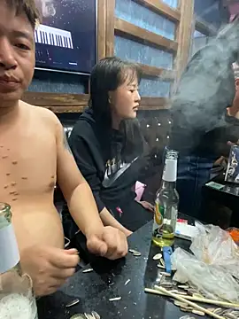 xiaotiantian-10's Webcam Show