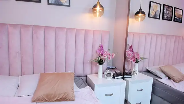 Chat +18 de Anni_greco ao vivo