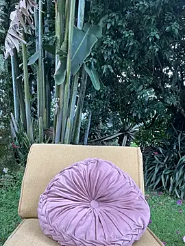 XXX chat uživo modela AliceMrtnz