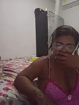 دردشة LA_AZUCENA الجنسية المباشرة