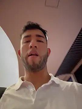 liam_bronw's Live XXX Chat