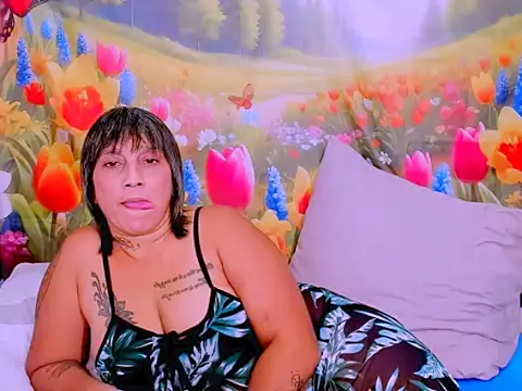 indianroxy 即時 XXX 聊天