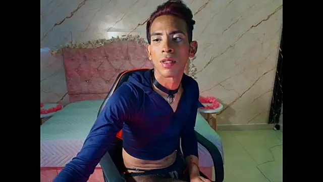 monserrat_petite Webcam show