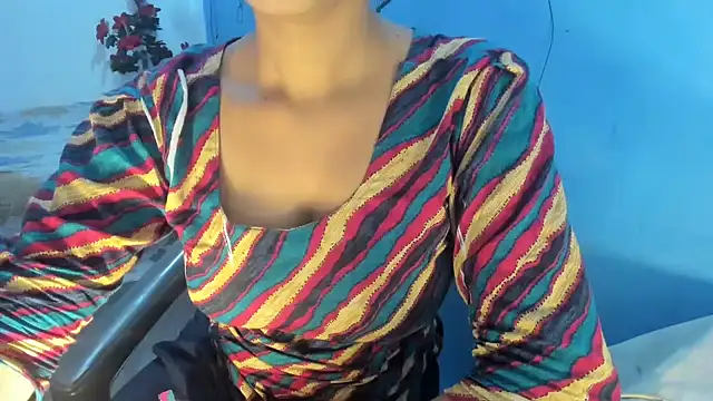 loveyouforever666n Live XXX chat