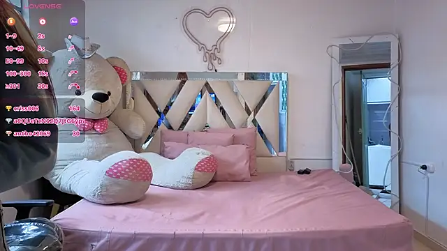 SABRIINA_TAY's Live XXX Chat