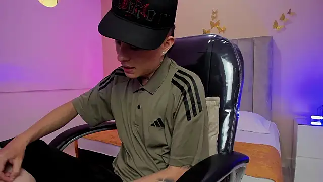 Nascary_Fox Live XXX-Chat