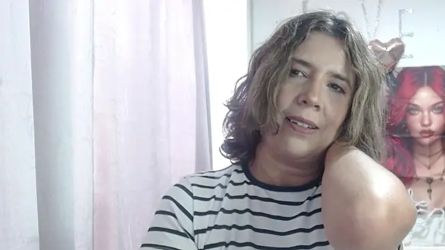 Victoria_meester élő XXX-chatje