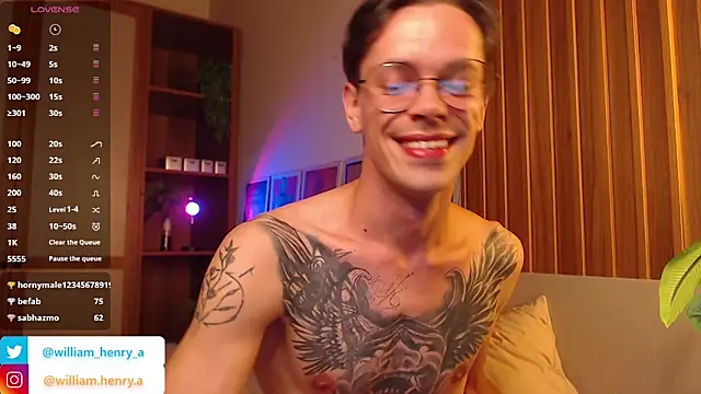 William_Henry_'s Live XXX Chat