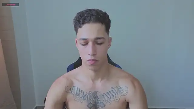 orionblaze69_'s Live XXX Chat