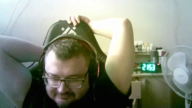 SirAbuser's Live XXX Chat