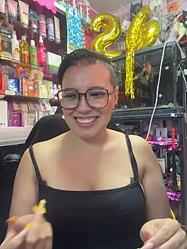 TamySweetness: онлайн-секс-чат