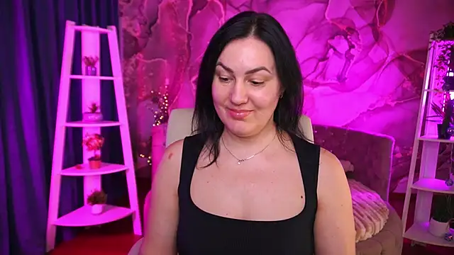 VelvetLuck live XXX chat