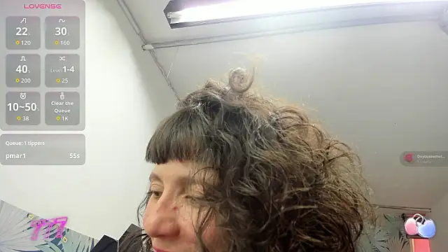 Valery_More__ Adlı Modelin Canlı XXX Sohbeti