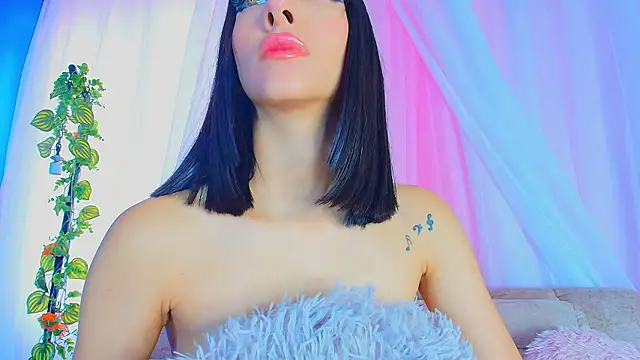 liccy_hall live XXX chat