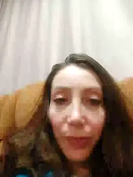 Chatroom XXX en direct de HellaryTourent