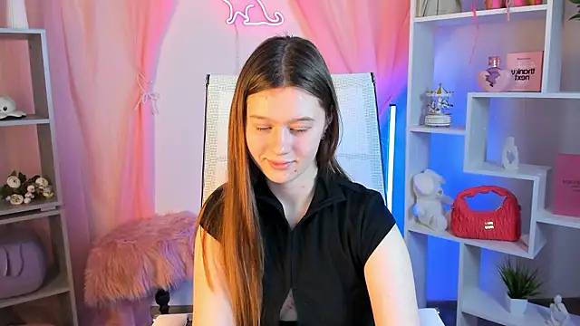 CelestineMauriac Adlı Modelin Canlı XXX Sohbeti