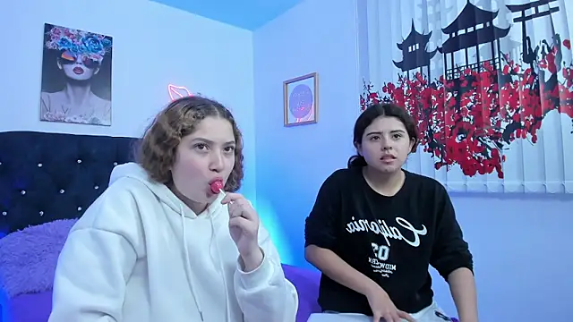 valeria_and_zoe Chat XXX in diretta