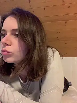 VelvetChloe 即時 XXX 聊天