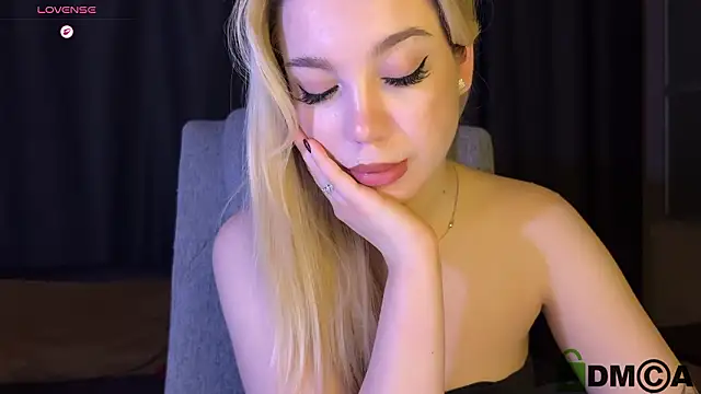 Chat XXX Live ariashaa