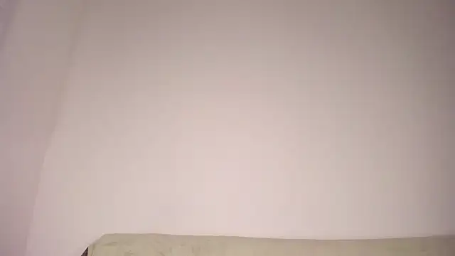 MiaMews' Live XXX Chat