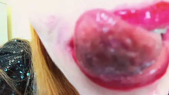 softlysoftlyasbeauty – Naživo XXX chat