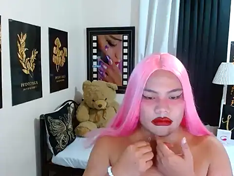 TSbrianaHugeCock – Naživo XXX chat