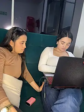 Chat XXX Live Antonella_Julieta