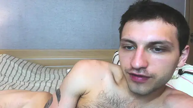 DarkRogue19's Live XXX Chat