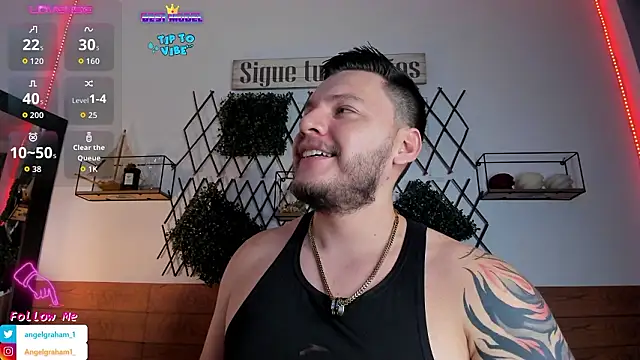 Angelgraham_1のウェブカメラショー