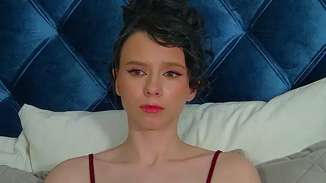 ArinaKubrick 即時 XXX 聊天